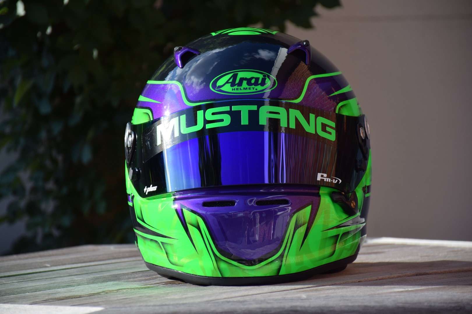 UNEM personalized painted ARAI HELMET SK6